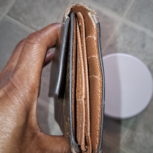 Louis Vuitton Dark Brown Monogram Wallet - Picture 7 of 15